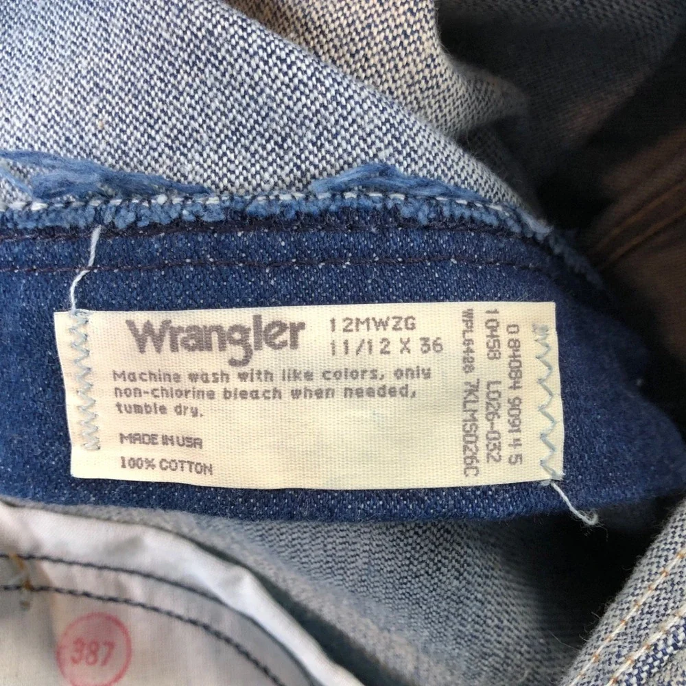 Vintage Wrangler Jeans Womens 12 (Fits 29x36) 90s Cowboy Cut Blue Denim USA MADE - Picture 7 of 13